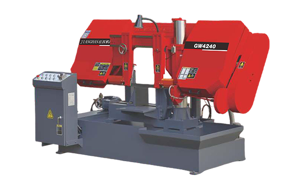 右江GW4240双柱卧式带锯床