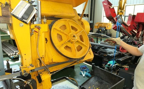 右江金属带锯床的日常使用和保养注意事项！